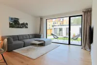 Fantastic 1-Bedroom Townhouse - 155