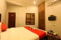 Le Apex Guest House Hotel di Periyamudaliyar Chavadi