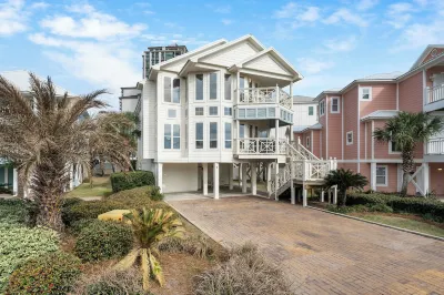 Calypso Breeze Hotels in Orange Beach