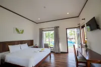 Santa Garden Resort
