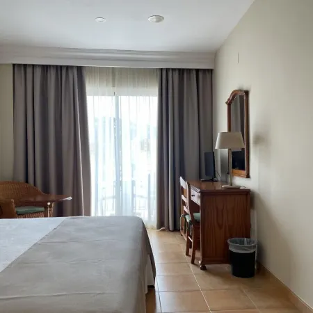 Hotel Almijara - Mares