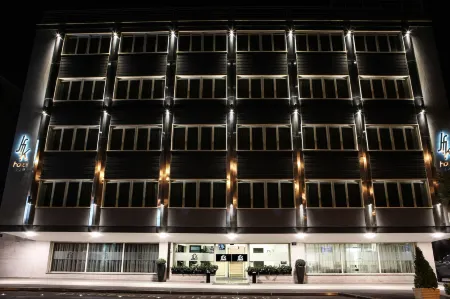 Best Western JFK Hotel Отели рядом с достопримечательностью «Mostra d'Oltremare»