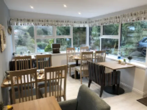 Cairn House Hotels in North Devon District