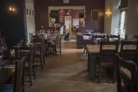 Devonshire Arms Hotel di Martock