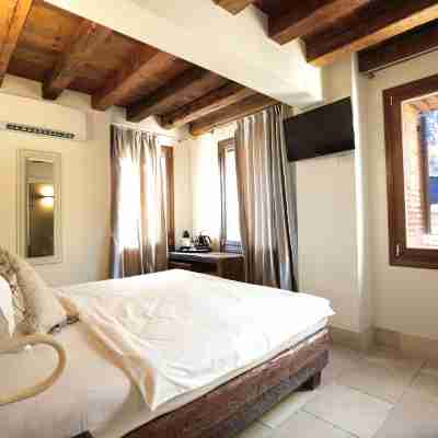 Hotel Antica Abbazia Rooms