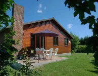 Bungalow Near the Ourthe and from the Centre of Town