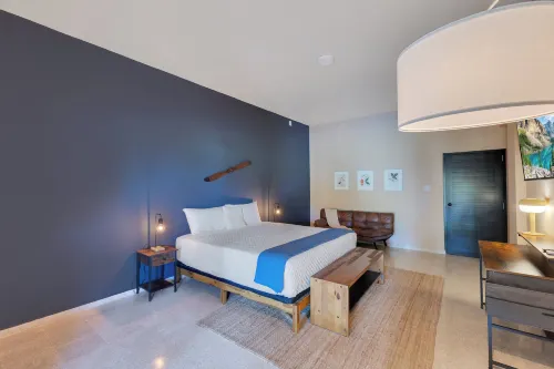 Aguadilla Surf Lodge - 2-Star