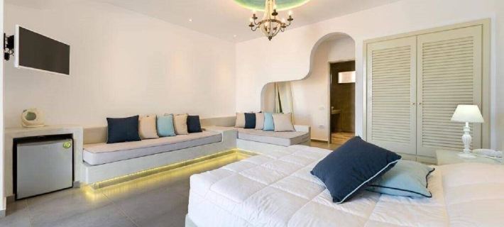 MyLifeSuites Hotels in Fira
