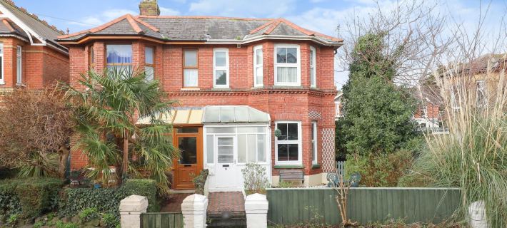Kenmare Cottage Hotels in Shanklin