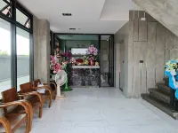SamutSakhoncondo Hotel di Samut Sakhon