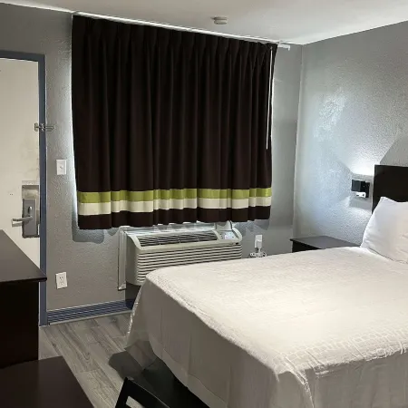 Americas Best Value Inn & Suites-Groves/Port Arthur