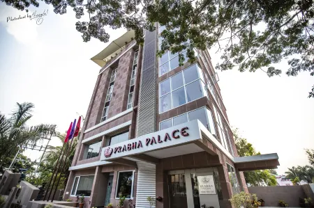 Hotel Prabha Palace Отели в г. Ахмеднагар