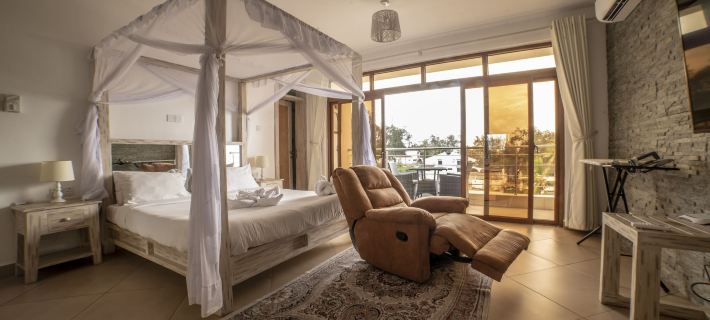 Jumeirah Beachfront Hotels in Mombasa