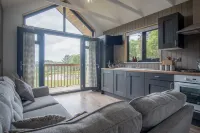 Cabin in the Woods - 1 Bed - Kilgetty Hôtels à proximité de : Folly Farm Adventure Park and Zoo