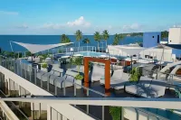 Setai Yacht Beira Mar