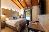 Hotel Derby Hôtels à : Commezzadura