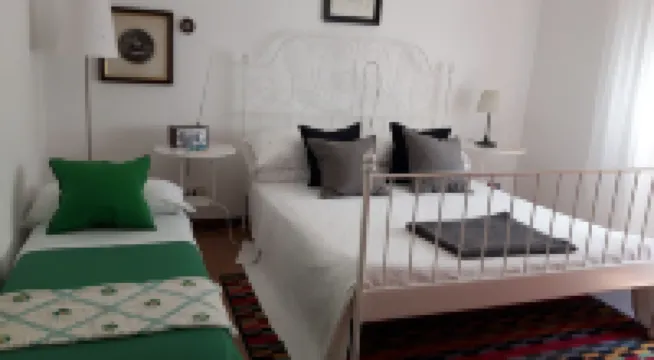 Apartment with Garden and Private Parking