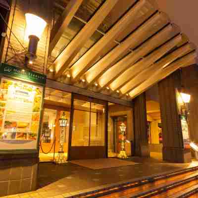 日立露台廣場飯店 Hotel Exterior