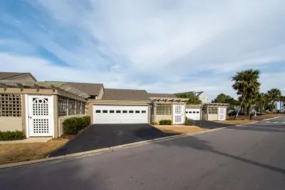 145 Ocean Point Dr