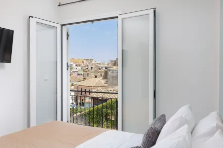 City Panorama - One Bedroom Apartment Отели рядом с достопримечательностью «Corfu Port»