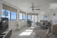 Malibu Apartments