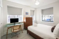 Sosuite at French Quarters - Rittenhouse Square - balcony