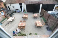 Bel and the Dragon-Kingsclere Hotels in Kingsclere