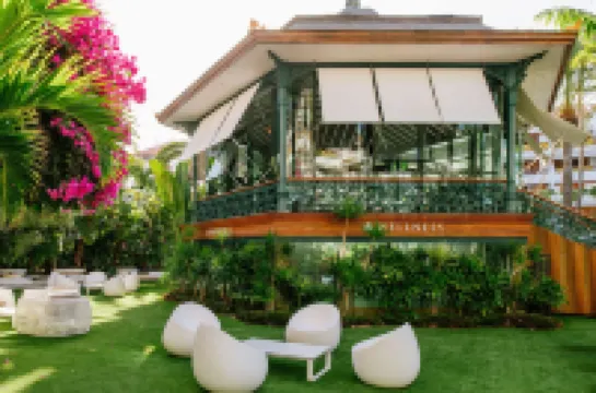 Parque Santiago III Official