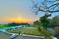SIX SEASONS RESORT Hotel di 