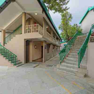 Sterling Mussoorie Hotel Exterior