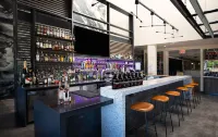 Ruby River Hotel - bar