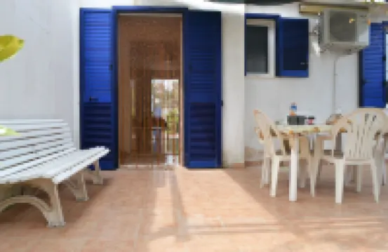 Charming Home on the Beach with Spacious Terraces & Garden; Pets Allowed;