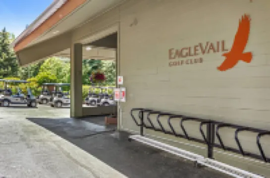 Cozy Hot Tub and Mountain Access - Charming Family Retreat