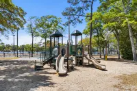 Breathtaking Ocean Views and Resort Pools - Elegant Beach Haven Hotel di Surfside Beach