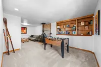 Expansive Deck and Hot Tub - Amazing Mountain Retreat