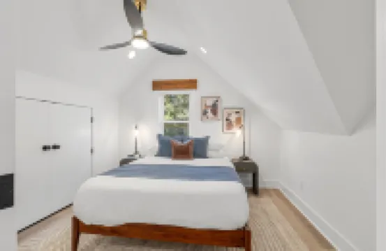 The Shire 255 C - Slate