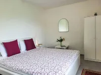 Appartment sulle Viti Vini e Distillati Angelo Delea SA附近的飯店