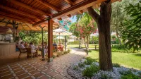 Pato Amarillo Hotels in Mazagon