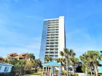 Heated Pools and Ocean View Balcony - Stunning Beachfront Retreat