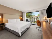Holiday Inn SAN JOSE LA SABANA by IHG Hotels near Jardines de Rohrmoser Park