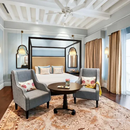 Taj Connemara, Chennai Отели рядом с достопримечательностью «Пляж Марина-Бич»