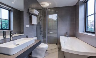 The Twin Hotel