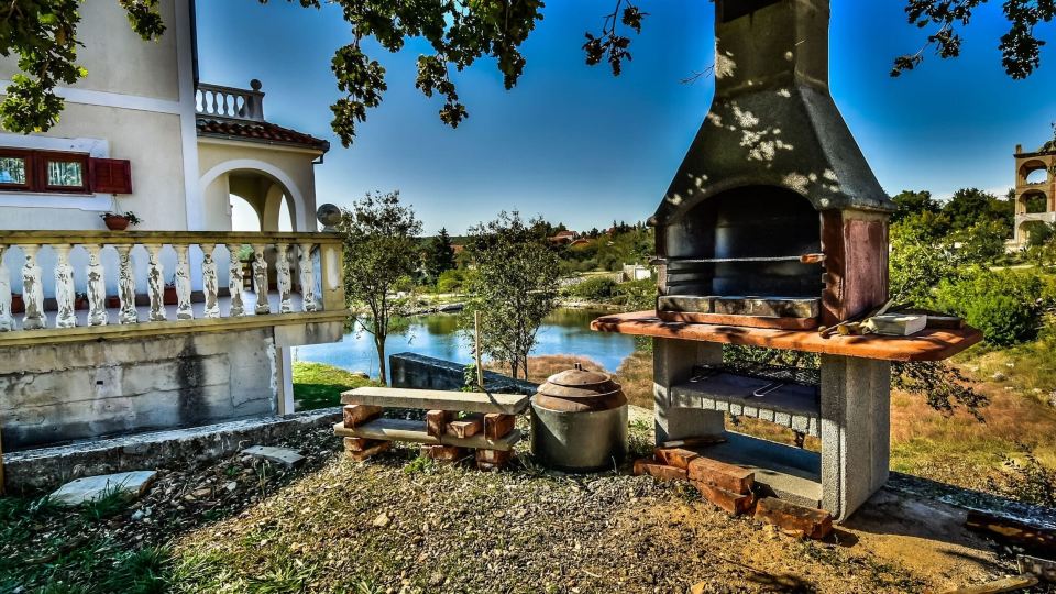 Coastal Retreat in Krusevo
