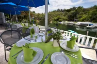 Villa Béjar & Spa Tequesquitengo