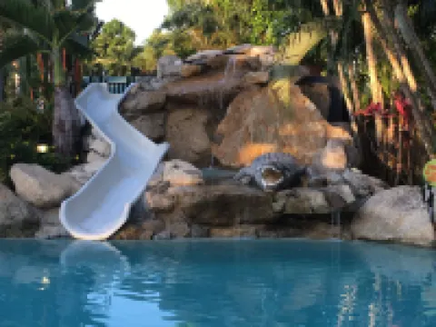 빅4 비치코머 코코넛 홀리데이 파크