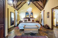 Mhlati Guest Cottages Hotels in Malelane