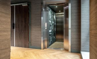 Playful and Luxurious Apartment in Heart of Delft