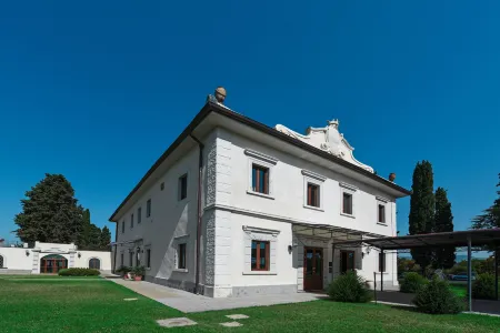 Villa Tolomei Hotel & Resort
