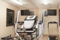 Super 8 by Wyndham North Platte - Gym