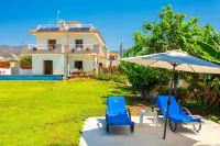 Kalisto Beach Villa Large Private Pool Walk to Beach Sea Views A C Wifi Car Not Required - 2137